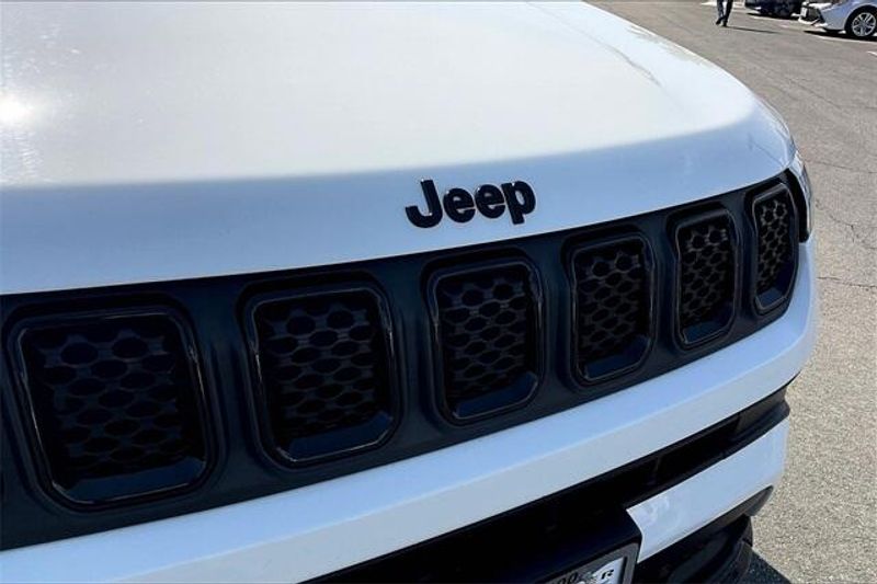 2023 Jeep Compass AltitudeImage 30