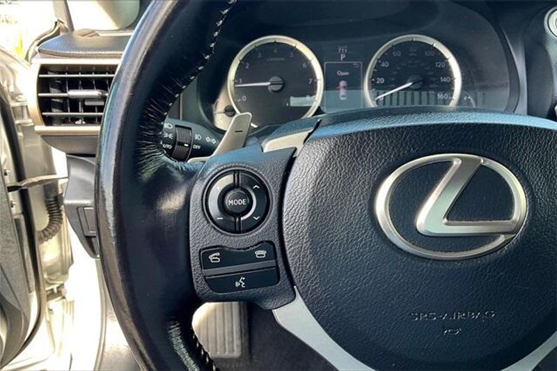 2015 Lexus IS 250 250Image 18