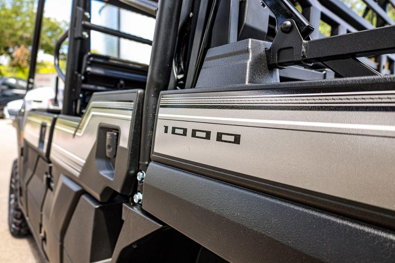 New 2026 Kawasaki MULE PROFXT 1000 LE RANCH EDITION   METALLIC PHANTOM SILVER Image 19