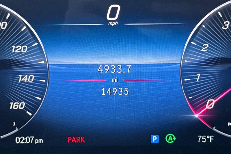 Used 2025 Mercedes-Benz GLE 450Image 32