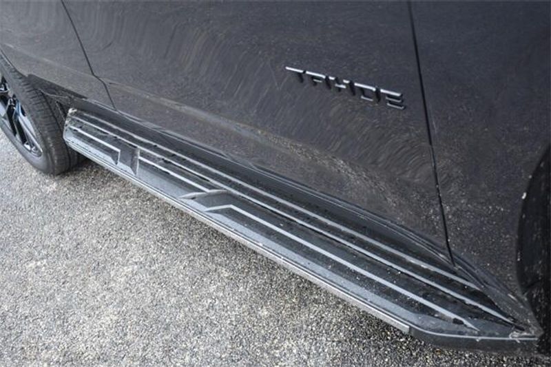 New 2026 Chevrolet Tahoe PremierImage 12