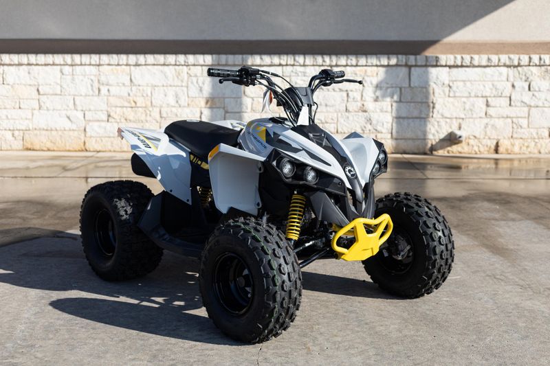 2025 Can-Am RENEGADE 110 EFI CATALYST GRAY AND NEO YELLOWImage 1