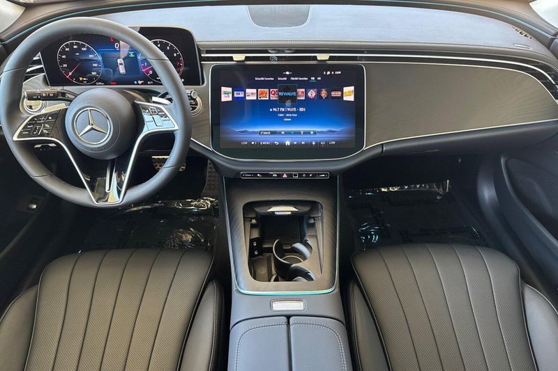 New 2026 Mercedes-Benz E-Class E 450Image 10