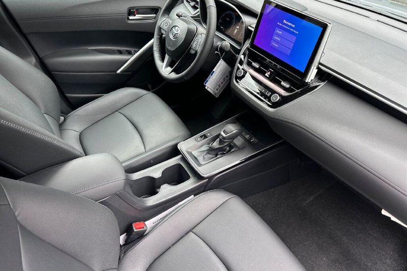 New 2026 Toyota Corolla Cross XLEImage 17