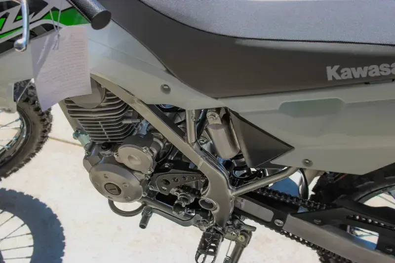 NEW 2026 KAWASAKI KLX140R L Image 8