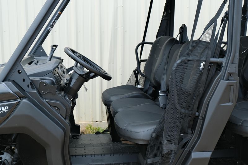 2025 Can-Am DEFENDER MAX XT HD10  STEALTH BLACK Image 8