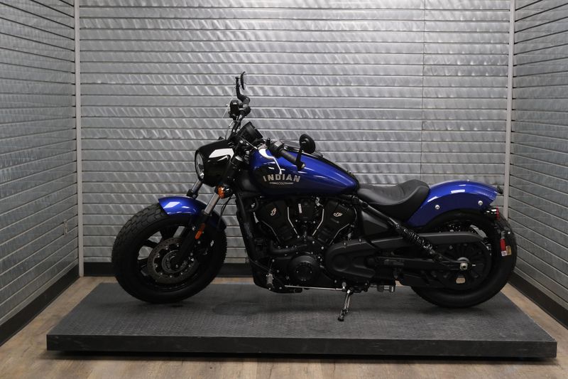 NEW 2025 INDIAN MOTORCYCLE SCOUT BOBBER LIMITED WITH TECH PACKAGE  Family PowerSports (877) 886-1997 familypowersports.com 