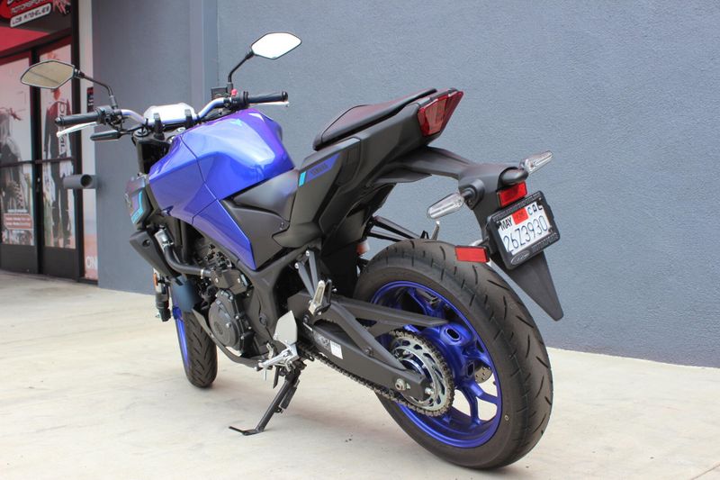 2025 Yamaha MT 03 Image 2