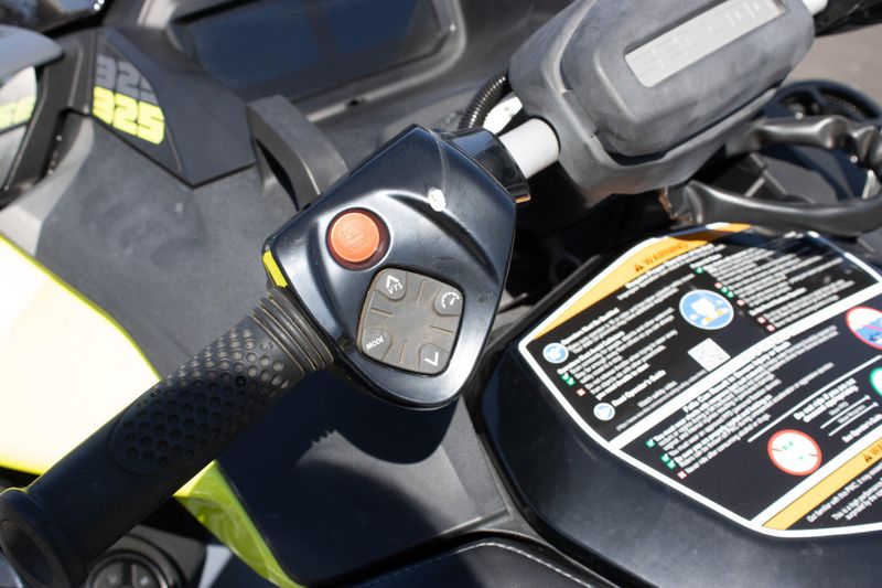 NEW 2025 SEADOO RXPX 325 WITH SOUND SYSTEM Image 9