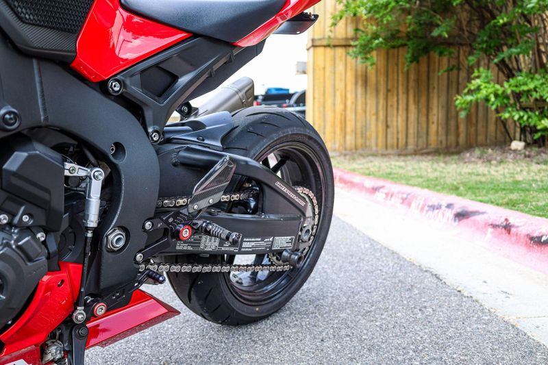 2022 Honda CBR1000RR ABS Image 25