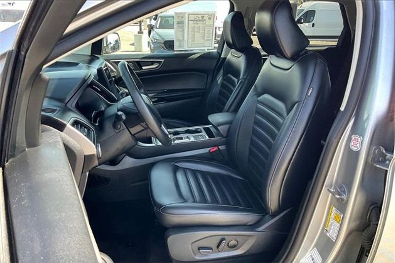 Used 2024 Ford Edge SELImage 24