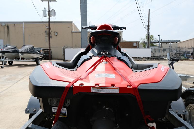 USED 2016 SEADOO PW SPARK 2UP 900HO CR 16 Image 4