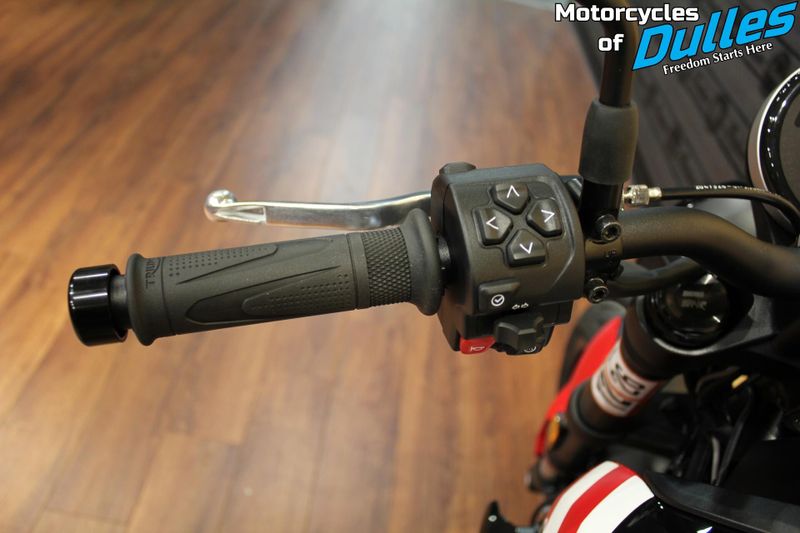 New 2025 Triumph Trident 660 Image 9