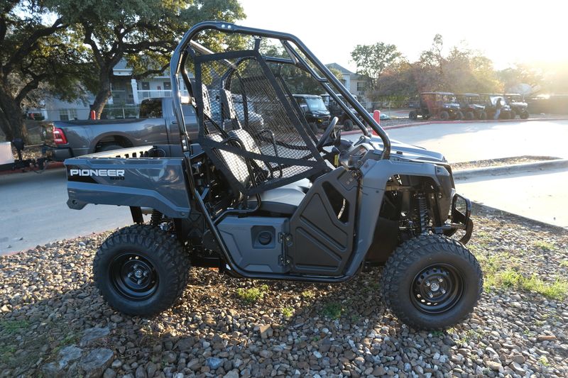 2025 Honda PIONEER 520 SLATE GRAYImage 13