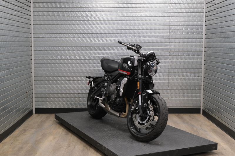 USED 2023 TRIUMPH TRIDENT 660 Image 1