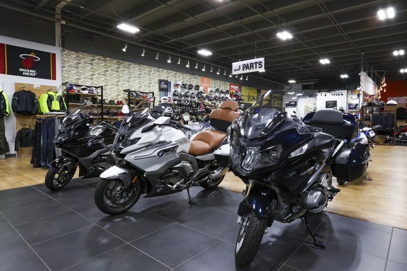 2015 BMW R nineT  in a BLACK exterior color. BMW Motorcycles of Miami 786-845-0052 motorcyclesofmiami.com 