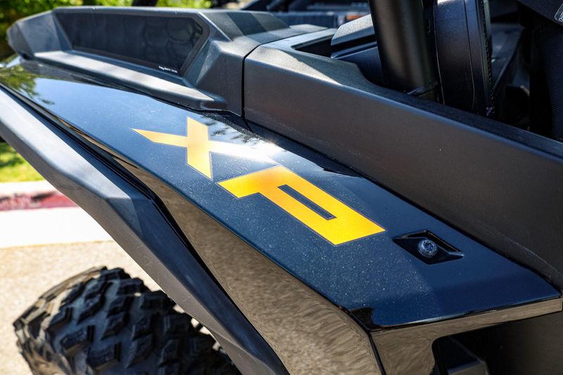 2024 Polaris RZR XP 1000 ULTIMATE MATTE TITANIUM AND ONYX BLACK Image 8