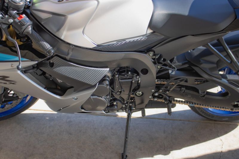 NEW 2026 SUZUKI GSXR750 Image 20