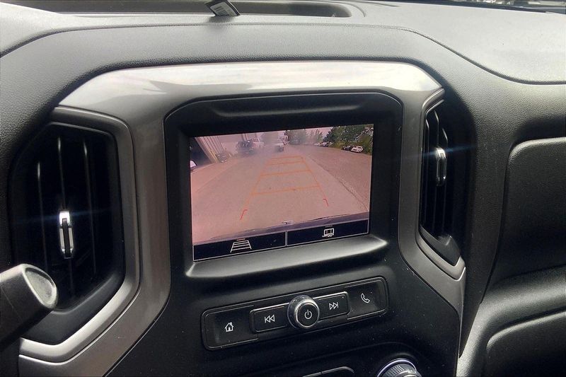 2022 Chevrolet Silverado 1500 Custom photo 20