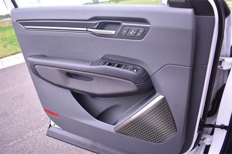 New 2026 Kia EV9 LandImage 34