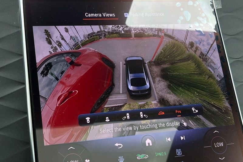 2023 Mercedes-Benz EQS 450Image 23