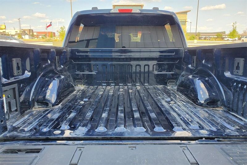 2022 Ford F-150 XLT photo 30