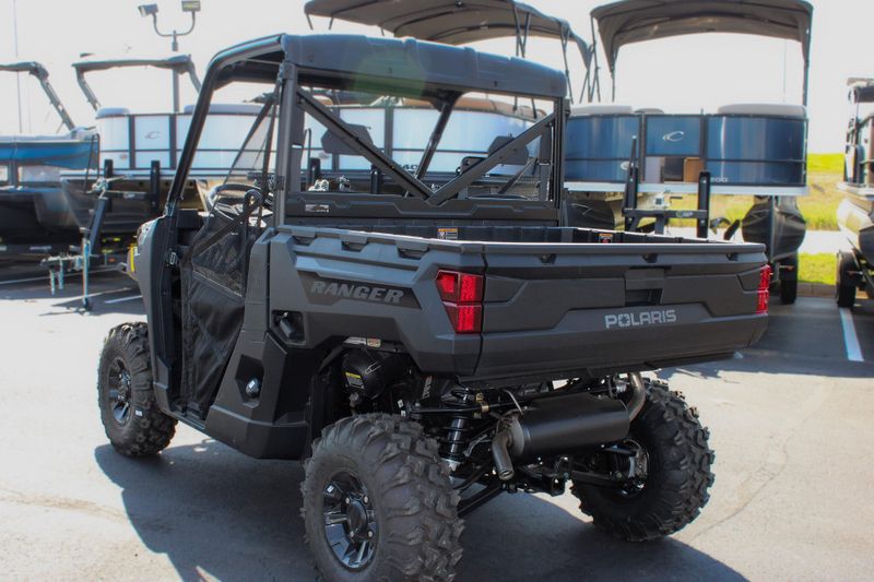 2025 Polaris RANGER 1000 PREMIUM GRANITE GRAY Image 8