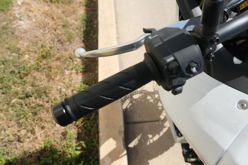 NEW 2025 HONDA TRANSALP Image 10