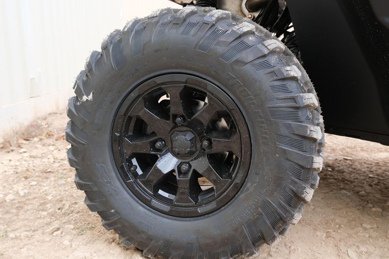 NEW 2026 CAN-AM DEFENDER MAX XT CAB HD11 WITH 1025 INCH TOUCHSCREEN Image 18