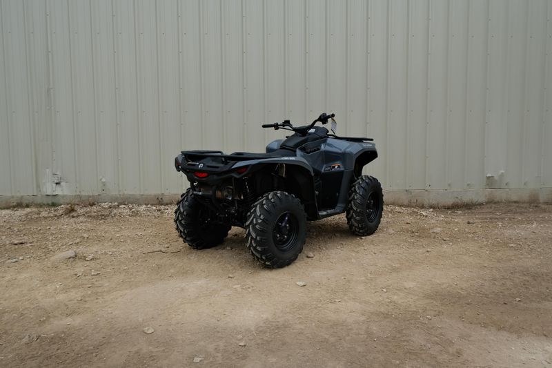 NEW 2026 CAN-AM OUTLANDER DPS 700 Image 3