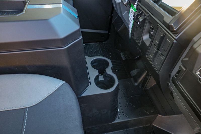 NEW 2025 KAWASAKI RIDGE XR CREW LIMITED Image 27