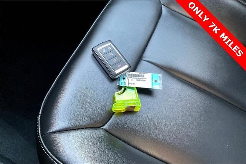 Used 2025 Jeep Grand Cherokee LimitedImage 11