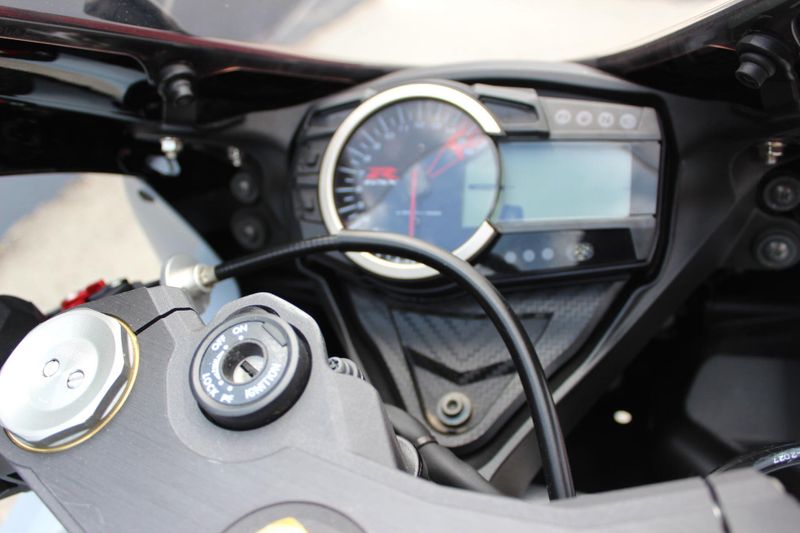 2023 Suzuki GSX-R750 CA Image 8