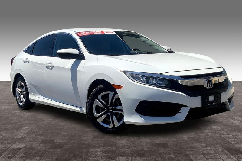 2018 Honda Civic LX photo 3