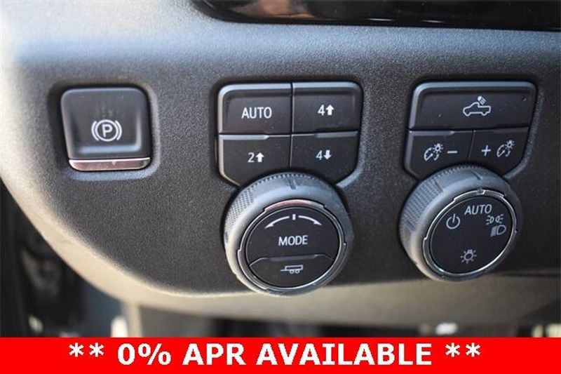 New 2025 Chevrolet Silverado 1500 LTImage 21