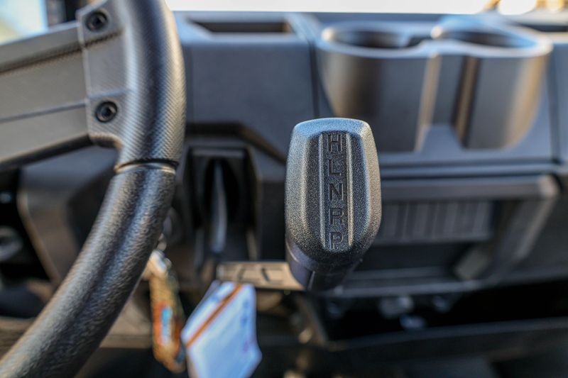 NEW 2026 POLARIS RANGER CREW 1000 PREMIUM Image 7