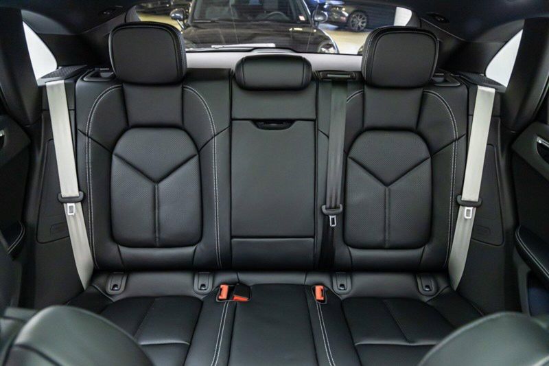 2024 Porsche Macan T in a Carrara White Metallic exterior color and Black w/Chalk Stitchinginterior. Lotus Manhattan 347-395-5714 lotusmanhattan.com 