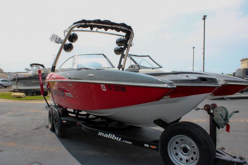 2013 MALIBU 22 MXZ Image 4