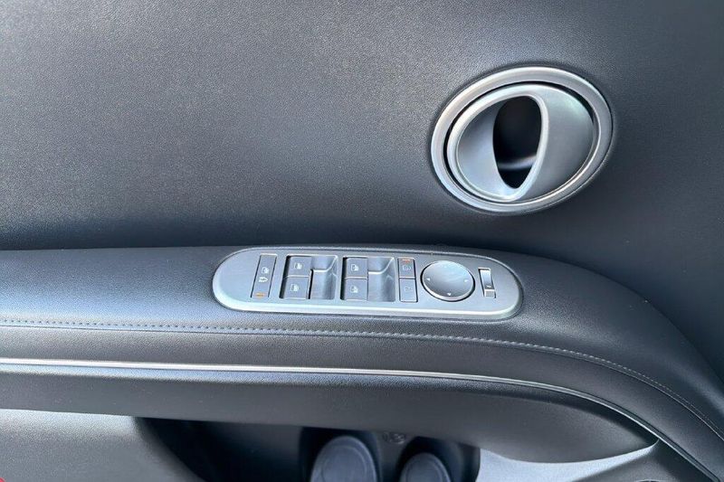 Used 2026 Hyundai Palisade SEL ConvenienceImage 10