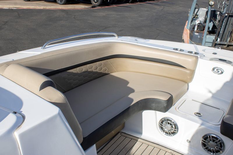 USED 2022 HURRICANE SS 192 COASTAL EDITION Image 15