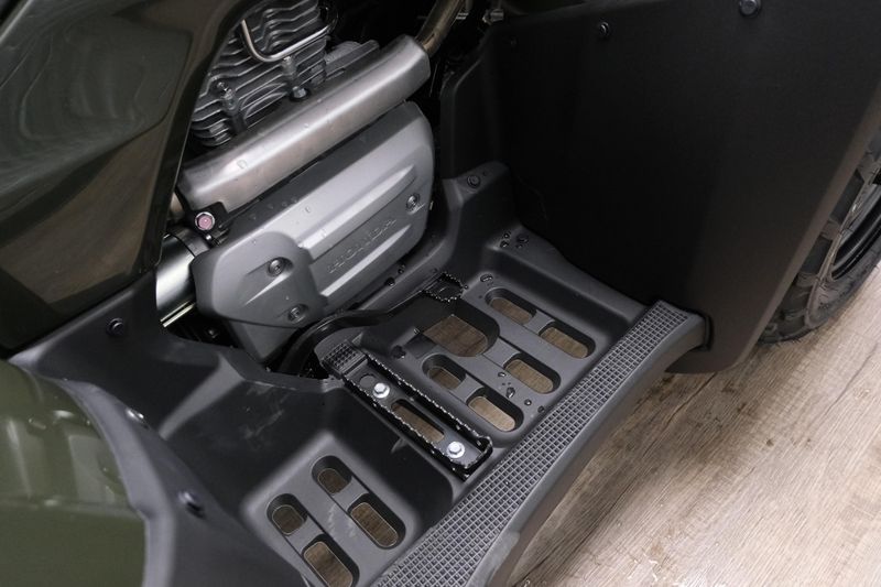 NEW 2026 HONDA FOURTRAX RECON ES Image 13