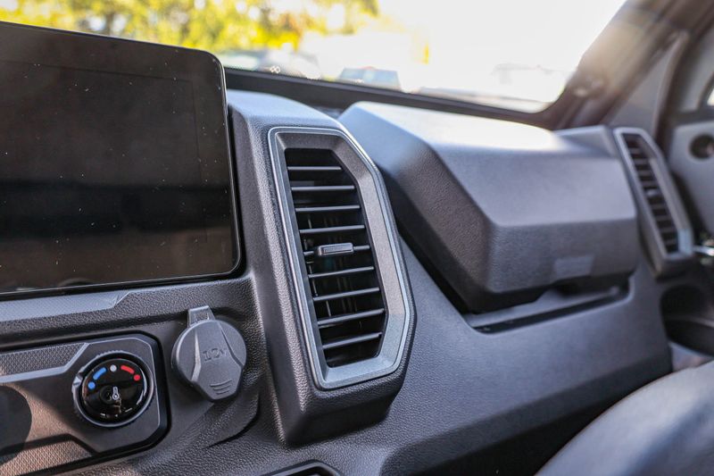 NEW 2026 CFMOTO UFORCE U10 XL PRO HIGHLAND Image 2