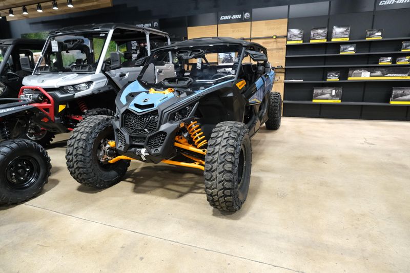 2025 CAN-AM MAVERICK X3 MAX DS TURBO SCANDI BLUE AND ORANGE CRUSH in a SCANDI BLUE AND ORANGE CRUSH exterior color. Family PowerSports (877) 886-1997 familypowersports.com 