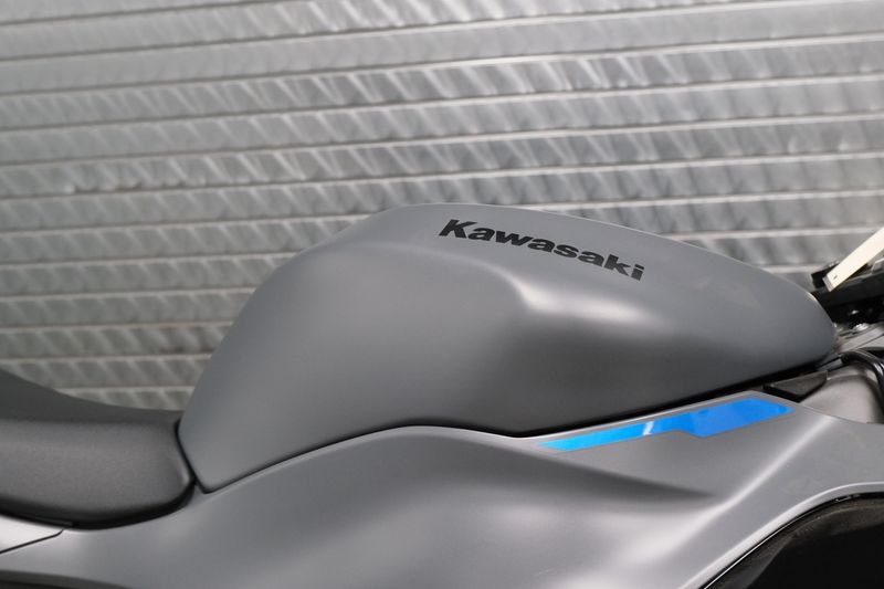 NEW 2026 KAWASAKI NINJA ZX6R ABS Image 16