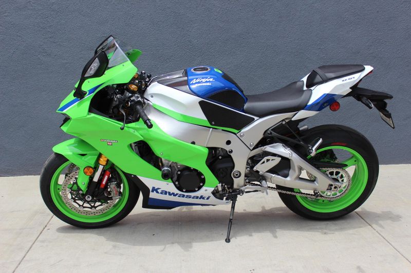 2024 Kawasaki NINJA ZX-10R ABS Image 7