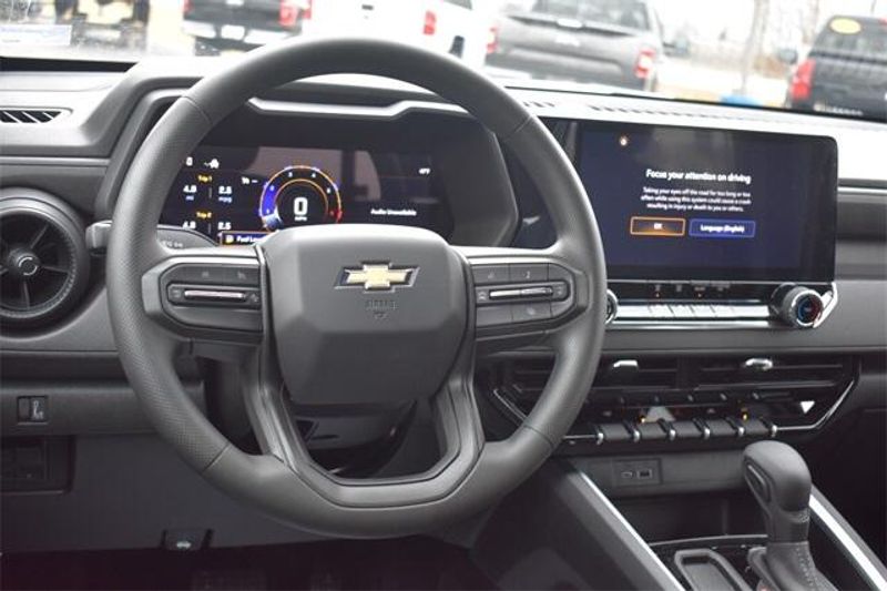 2025 Chevrolet Colorado Work TruckImage 17