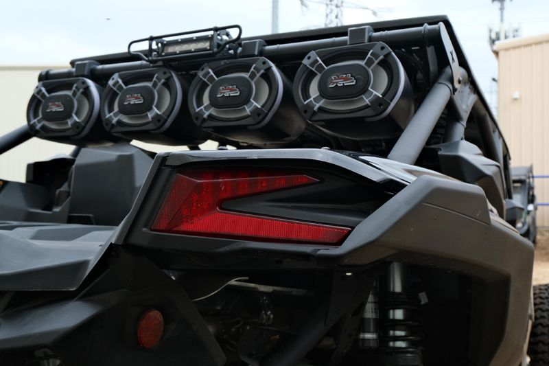 NEW 2026 CAN-AM MAVERICK X3 MAX X RS TURBO RR WITH 1025 TOUCHSCREEN Image 11