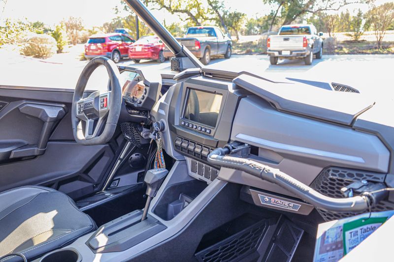 NEW 2026 POLARIS RZR PRO XP ULTIMATE Image 2