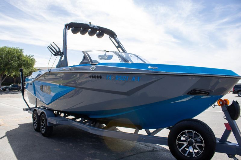 USED 2024 AXIS TSERIES T250 Image 4