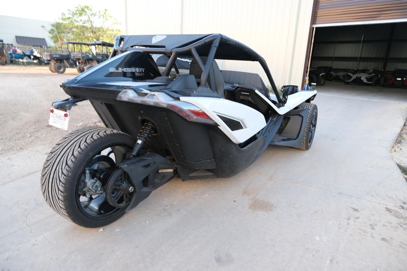 2024 Polaris SLINGSHOT SLR AUTODRIVE MOONLIGHT SHADOWImage 9